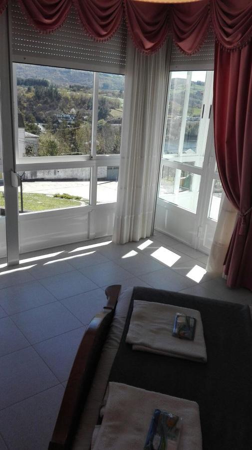 Apartamentos Loyo Portomarín Kültér fotó